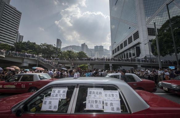 香港为什么占中？